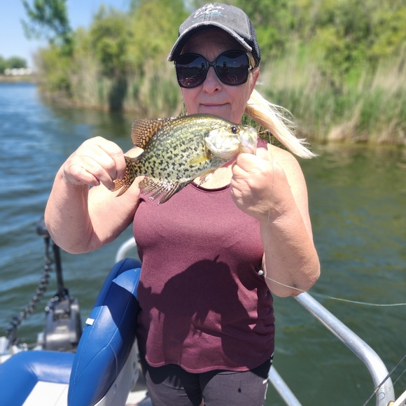 Meet your Posher, Karen - Picture 2 of 2